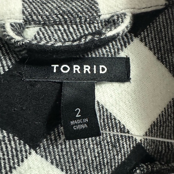 Torrid Brushed Cotton Buffalo Plaid Shacket Jacket - Picture 8 of 9